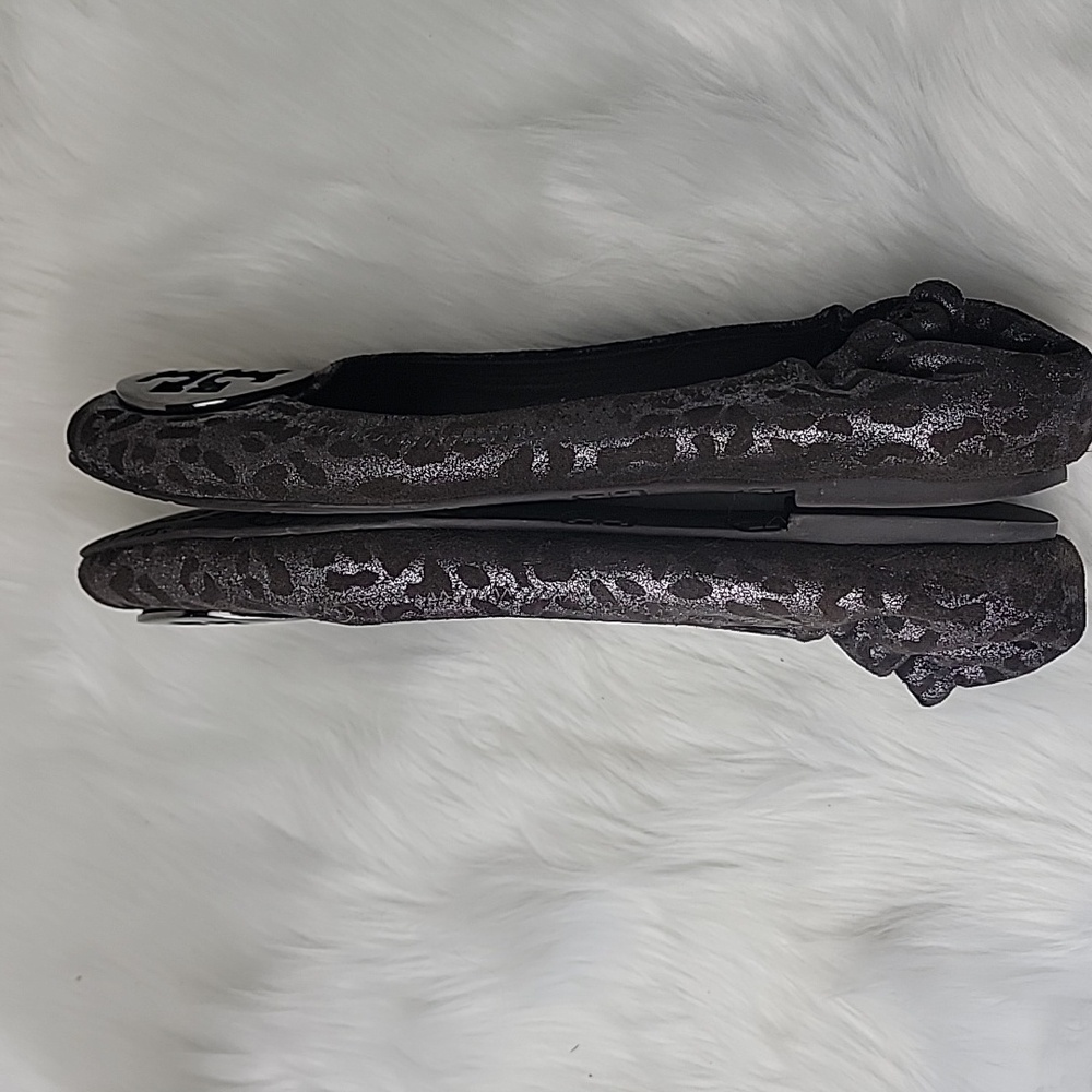 TORY BURCH Leopard Animal Print Metallic Silver Brown Medallion Logo Ballet Flat - Picture 5 of 11